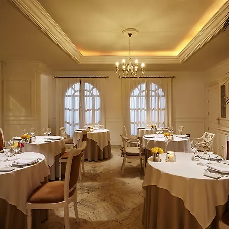 Hotel The Touch Puerto Banus 4*